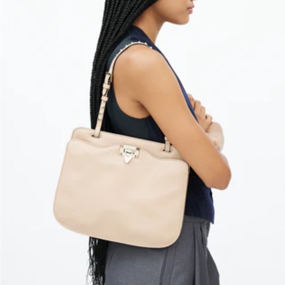 VALENTINO GARAVANI Vitello Rockstud Shoulder Satchel Red Nappa Leather Bag - Picture 16 of 16